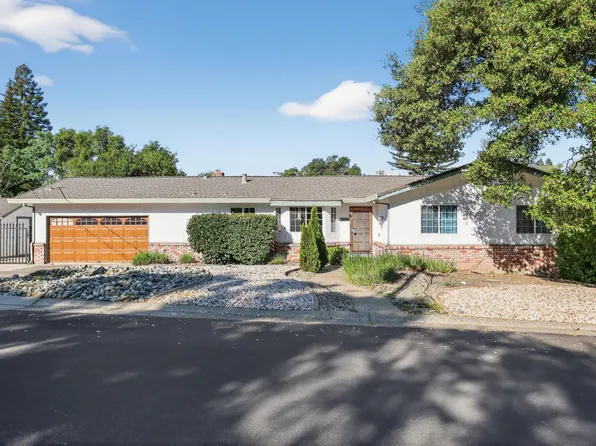 8260 E Granite Dr, Granite Bay, CA 95746