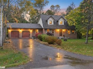 62 Evelyn Ave, Georgina, ON L4P3C8