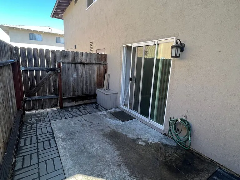 16652 Goldenwest St #1-4 — Photo 11