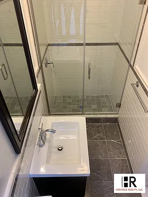 Rented by Heritage Realty LLC | media 10