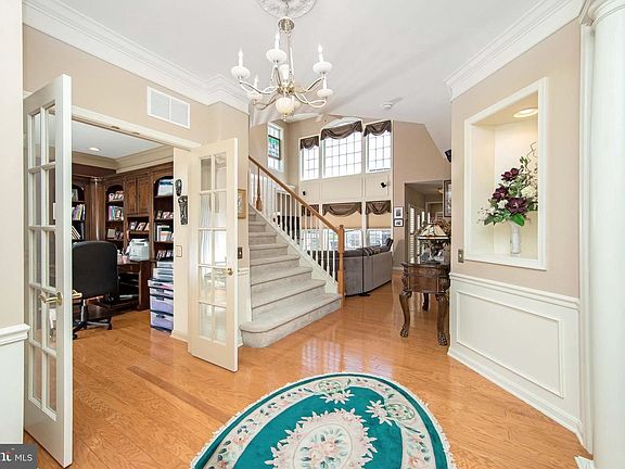2nd image of 105 Borton Ave