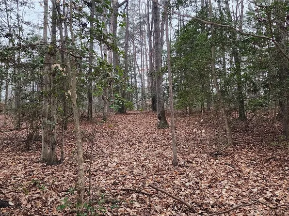 523AC Courthouse Rd, Providence Forge, VA 23140