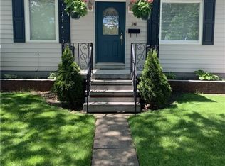 246 29th St NW, Barberton, OH 44203