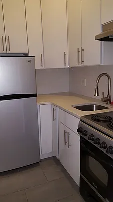 Rented by Keller Williams NYC | media 26