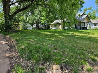 1722 E 14th St, Des Moines, IA 50316
