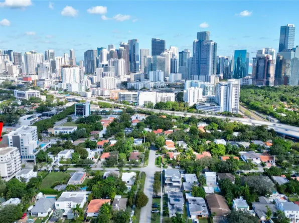 280 SW 20th Rd APT 506, Miami, FL 33129