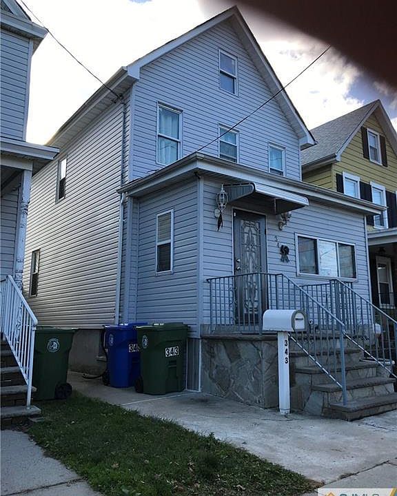 2nd image of 343 Market St