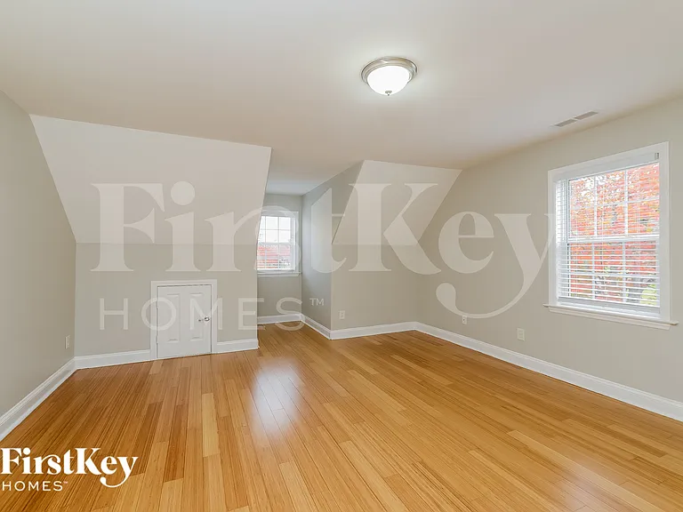 5819 Willowdale Dr — Photo 16