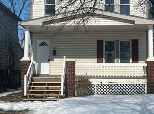 14805 Darwin Ave, Cleveland, OH