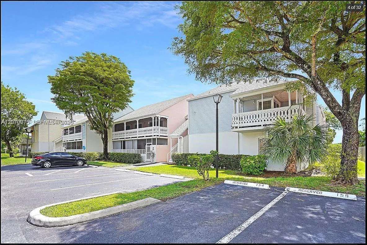 Mahogany Key Condo #7 — Photo 1