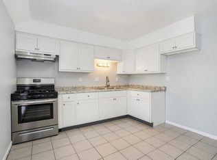 2359 30th St SW APT 11, Wyoming, MI 49519