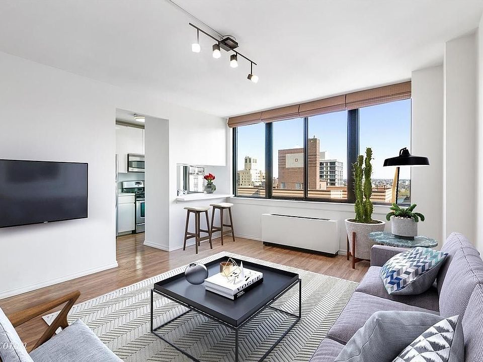 1st image of 455 E 86th St APT 17D