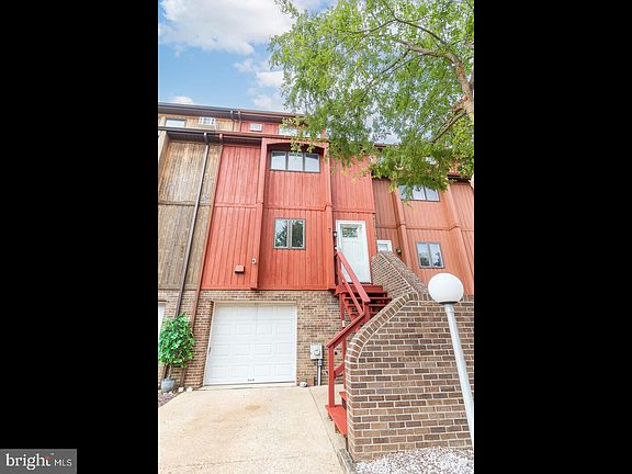 5th image of 7 Servan Ct