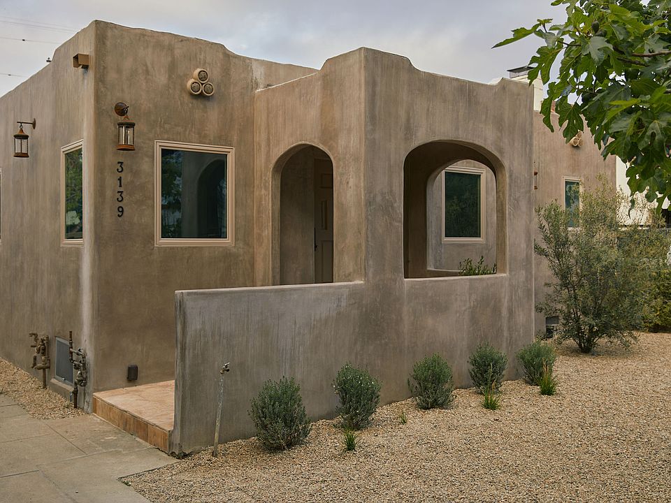 1st image of 3139 Atwater Ave