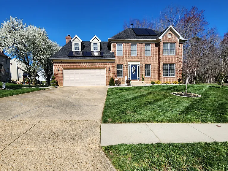 1813 Catherine Fran Dr — Photo 1
