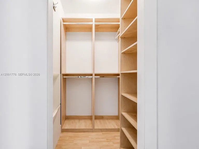 16565 NE 26th Ave #3C — Photo 18