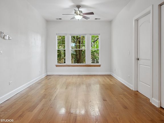 2nd image of 3410 W Sunnyside Ave #2