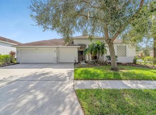 17009 Falconridge Rd, Lithia, FL 33547