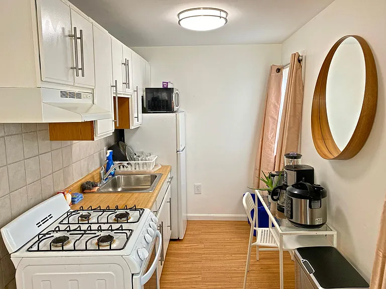 37 Telegraph St #3 — Photo 15