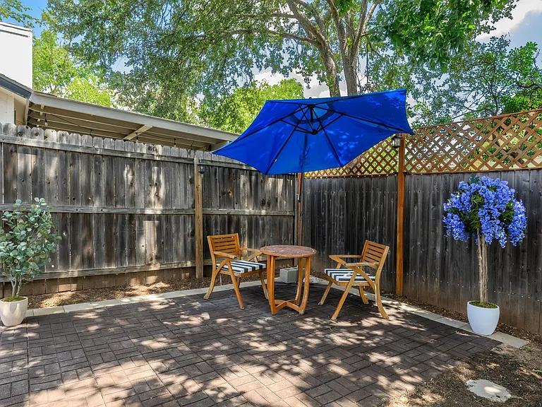 4602 Tobago Cv — Photo 27