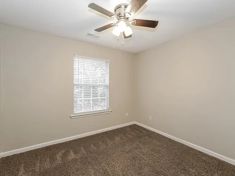 11667 Millwind Dr — Photo 14