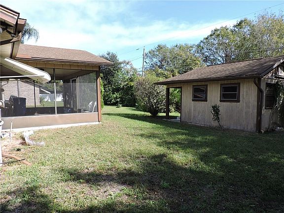 5th image of 374 Joy Haven Dr