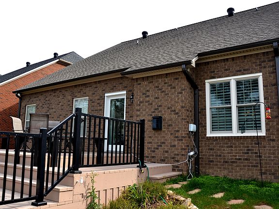 3rd image of 3305 Beaver Glade Ln