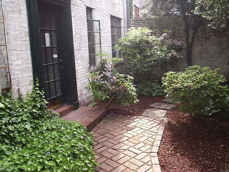 1616 Pine St — Photo 25