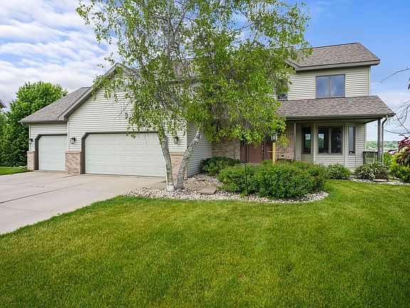 5th image of 3153 Bollenbeck St