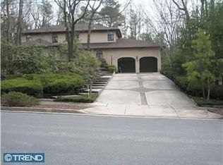 13 Hazel Ave, Voorhees, NJ 08043