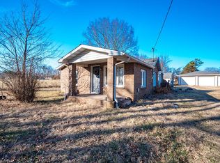 4919 W Farm Road 136, Springfield, MO 65802