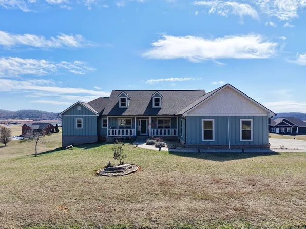 5026 Serenity Dr, Mooresburg, TN 37811