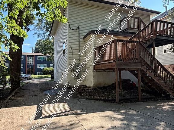 2nd image of 624 W 15th St APT 3