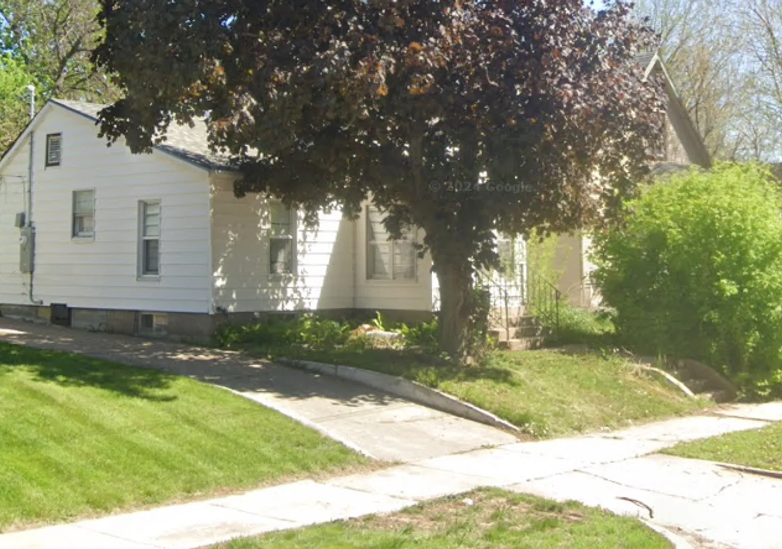 Ask About Our Rent Special — Photo 1