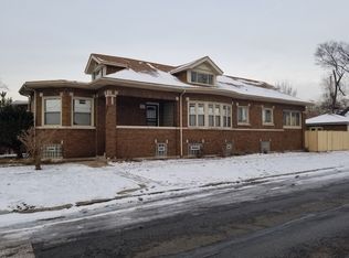 8059 S Bennett Ave, Chicago, IL 60617