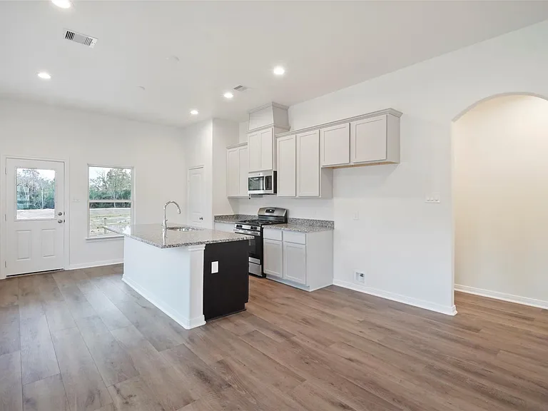 11703 Eclipse Dr — Photo 11