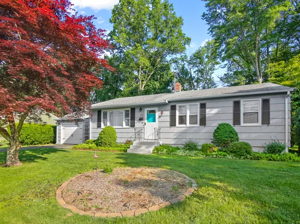 149 Beechwood Road, West Hartford, CT 06107