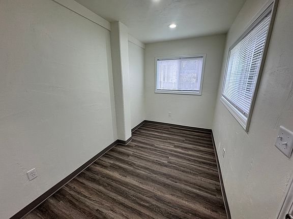 5th image of 2475 Redwood St APT 4