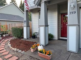 759 Harbour Ln NE, Keizer, OR 97303