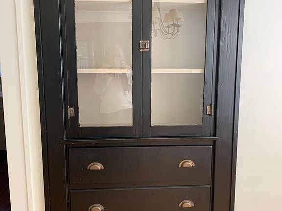 Built in - dining room