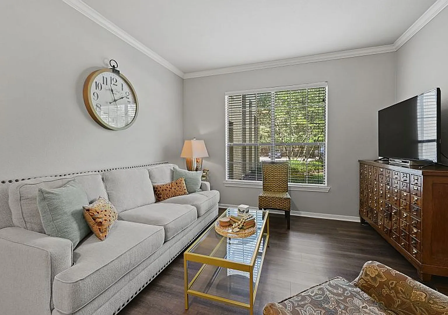 Corporate Furnished Rental — Photo 2