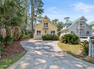 15 Davis Love Dr, Saint Helena Island, SC 29920