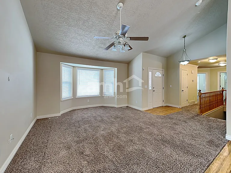1245 E 640 S — Photo 6