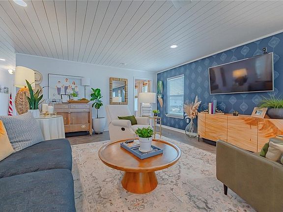 4th image of 101 Quail Dr