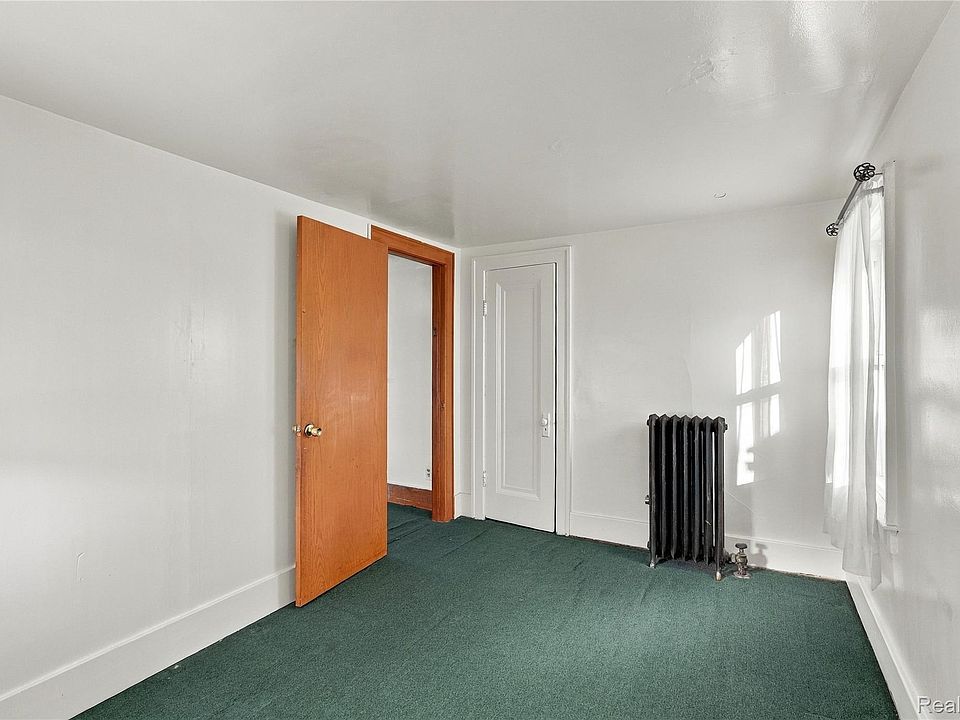 2925 Burnside St, photo 24
