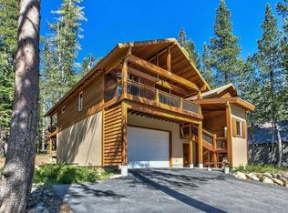 6232 Palisade Rd, Soda Springs, CA 95728