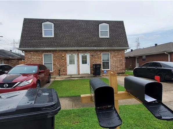 305 E Liberaux St, Chalmette, LA 70043
