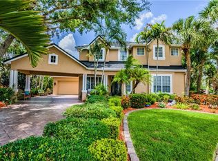 4619 Shark Dr, Bradenton, FL 34208