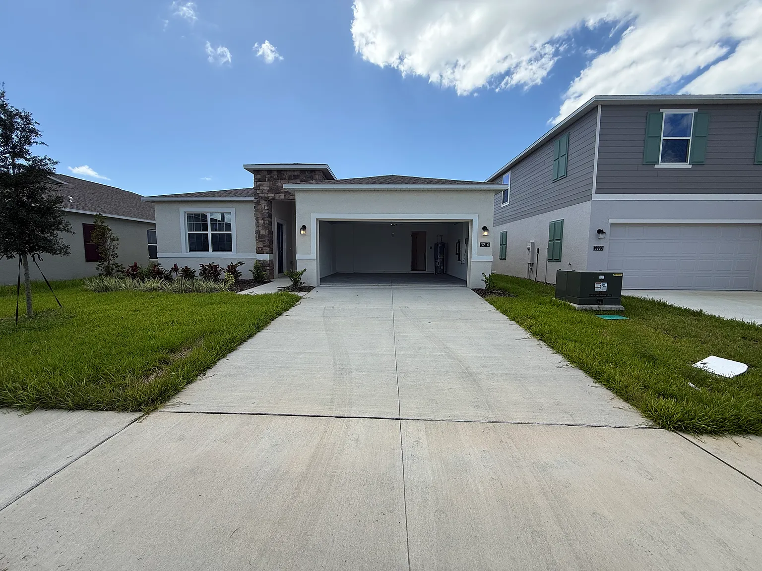 3 bed, 1700 sqft, $1,998 — Photo 2