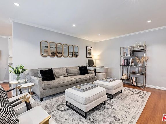 5th image of 2301 S Beverly Glen Blvd Unit 204